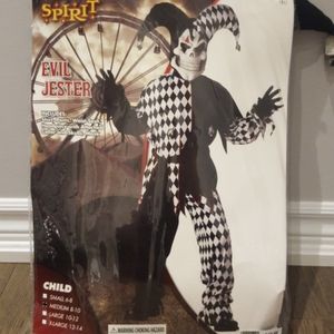 Child evil jester costume sz 8/10